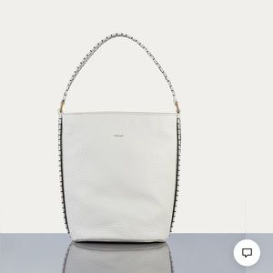 Frame Le Artisan Bucket Bag in Off White